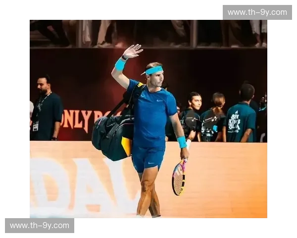 红土之王与硬地闪电：纳达尔与索克，一场超越胜负的网球史诗